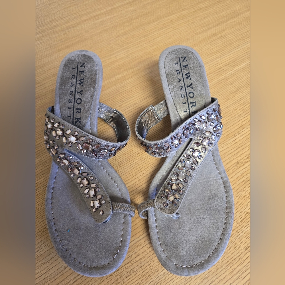 Womans sandals New York Transit mocha with bronze rhinestones